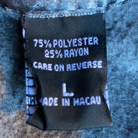 New York & Co fleece vest - Picture 6 of 7